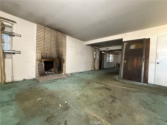44352 Kirkland Avenue, Lancaster, CA 93535
