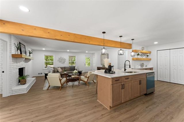 350 Pine Shadows, Dallas, GA 30157