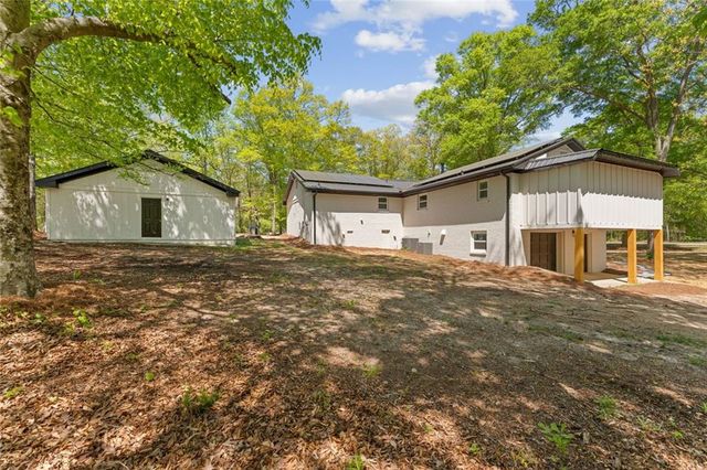 350 Pine Shadows, Dallas, GA 30157