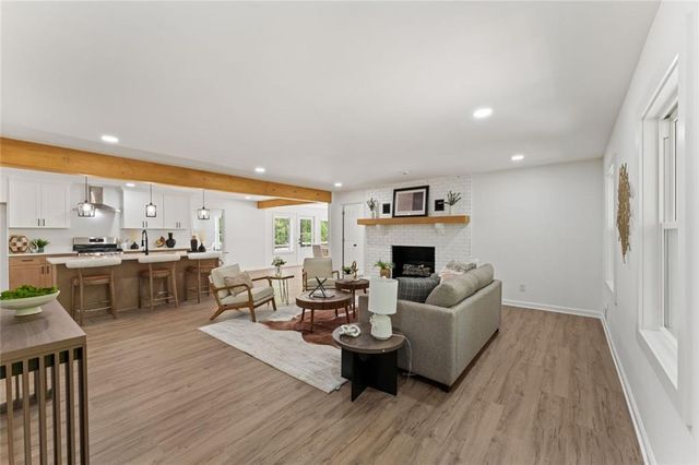 350 Pine Shadows, Dallas, GA 30157