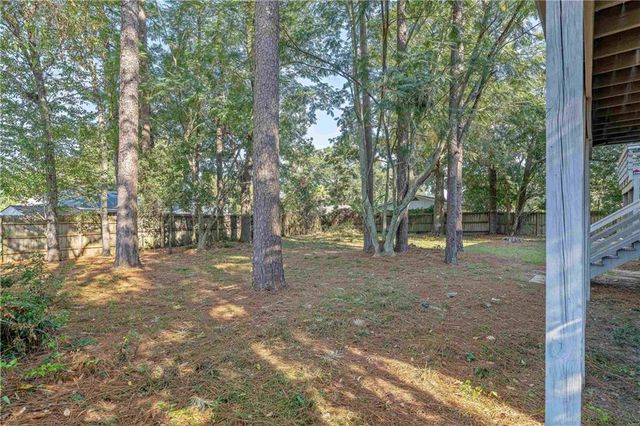 2004 Pine Needle E Drive, Mobile, AL 36609