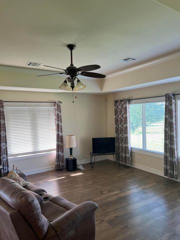 1704 Estates Drive, Grove, OK 74344