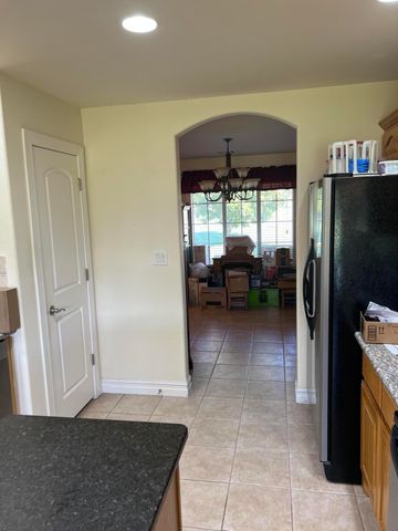 1704 Estates Drive, Grove, OK 74344