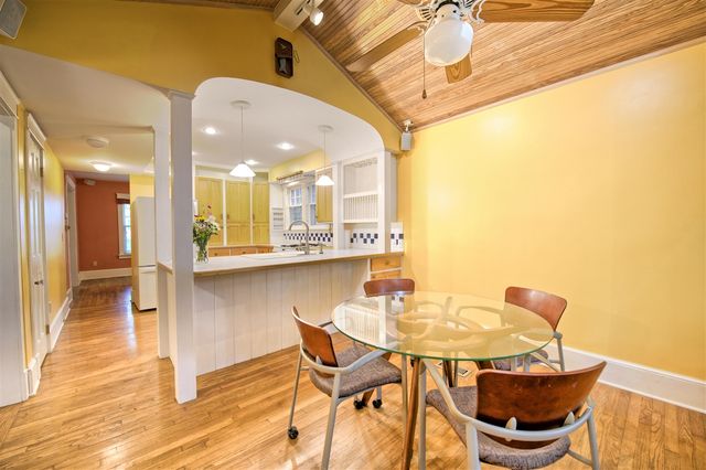 648 Sunset Lane, East Lansing, MI 48823