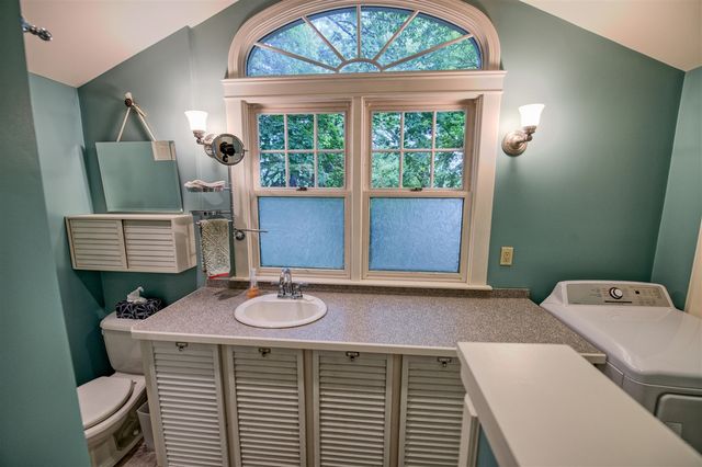 648 Sunset Lane, East Lansing, MI 48823