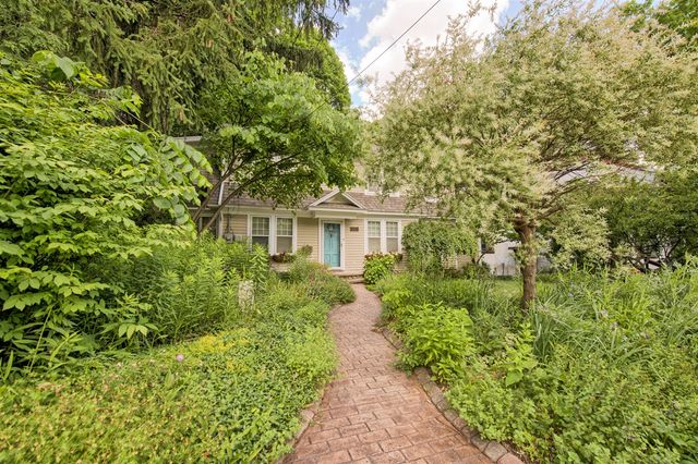 648 Sunset Lane, East Lansing, MI 48823