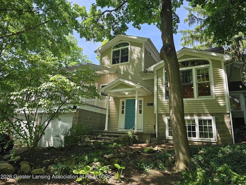 648 Sunset Lane, East Lansing, MI 48823