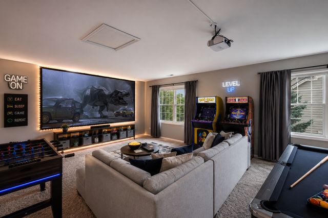 24 Tournament Drive S, Hawthorn Woods, IL 60047