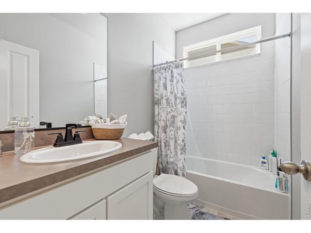 16736 Chilton Dr, Mead, CO 80542