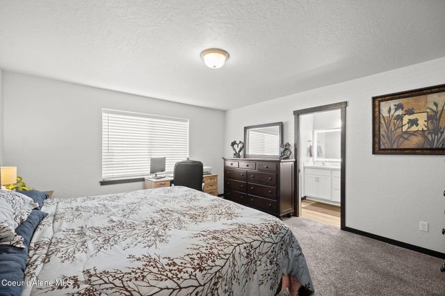 12676 N Krauss Cir, Rathdrum, ID 83858