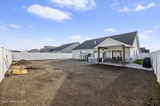 12676 N Krauss Cir, Rathdrum, ID 83858