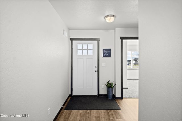 12676 N Krauss Cir, Rathdrum, ID 83858