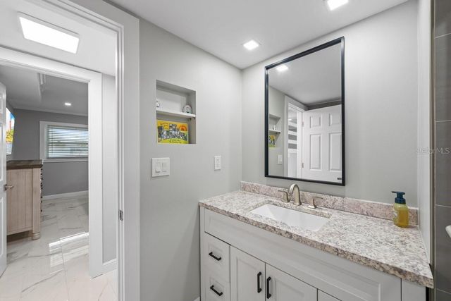 6061 2ND STREET E 45, St Petersburg, FL 33706