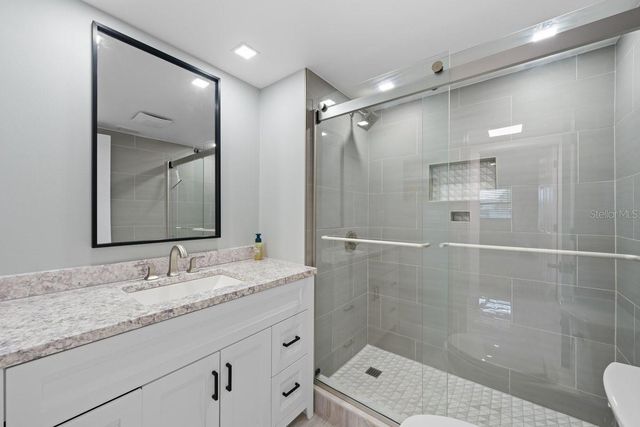 6061 2ND STREET E 45, St Petersburg, FL 33706