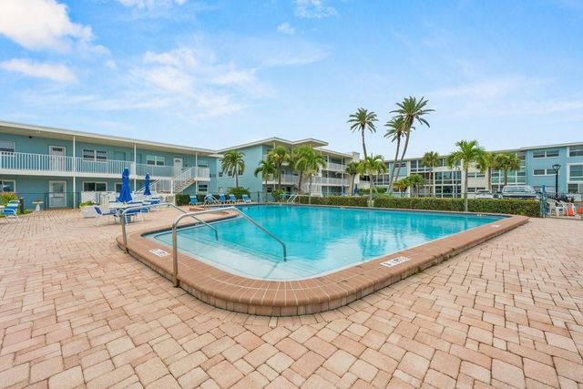 6061 2ND STREET E 45, St Petersburg, FL 33706