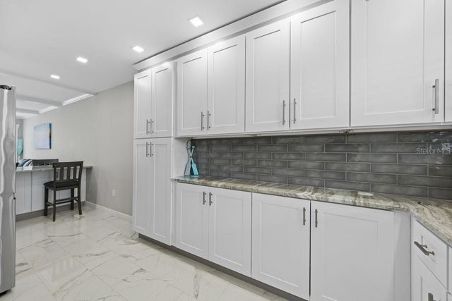 6061 2ND STREET E 45, St Petersburg, FL 33706