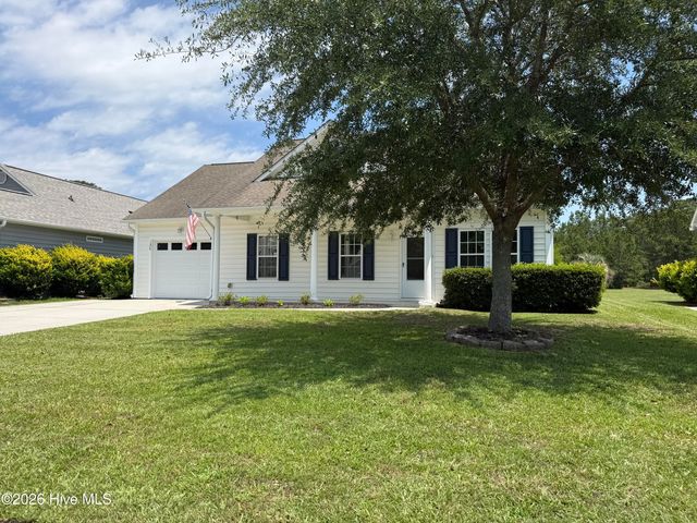 136 N Palm Drive, Winnabow, NC 28479