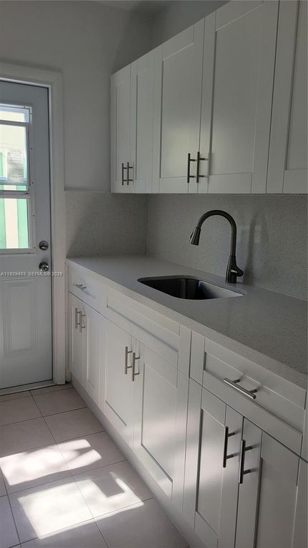 655 Meridian Ave 4, Miami Beach, FL 33139