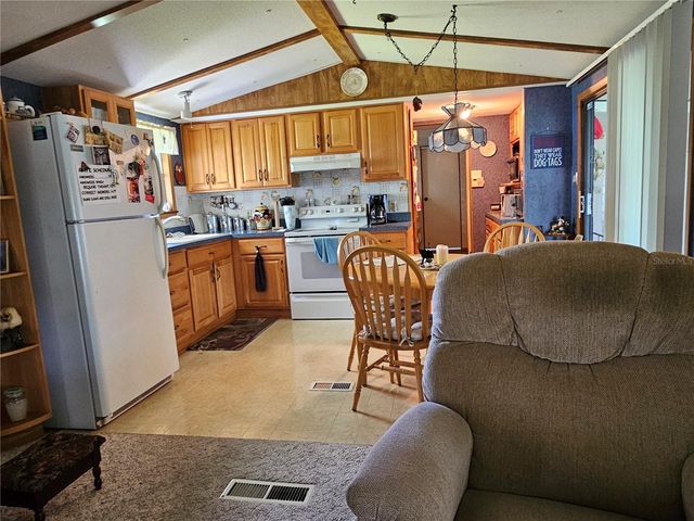 2144 LOIS BOULEVARD, Lake Alfred, FL 33850