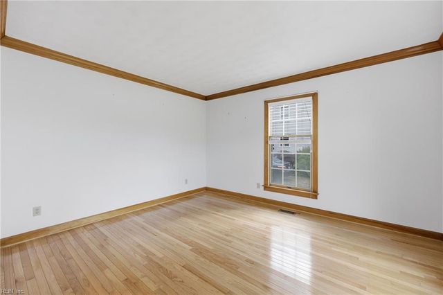 146 North Point BLVD, Moyock, NC 27958