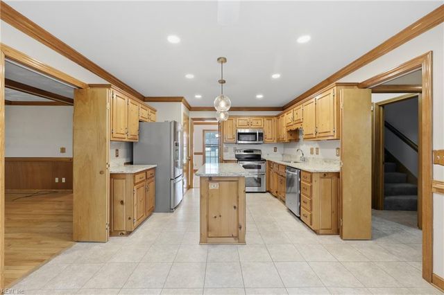 146 North Point BLVD, Moyock, NC 27958