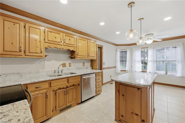 146 North Point BLVD, Moyock, NC 27958