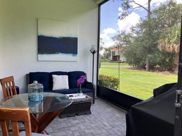 108 SE Strada Cervaro, Port St. Lucie, FL 34952