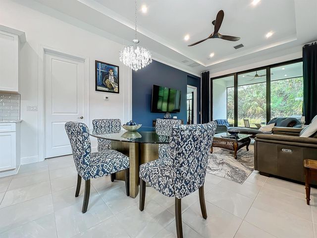 108 SE Strada Cervaro, Port St. Lucie, FL 34952
