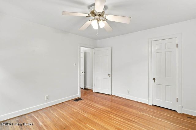4031 Springhill Rd, Louisville, KY 40207