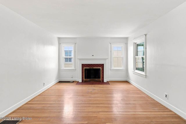 4031 Springhill Rd, Louisville, KY 40207