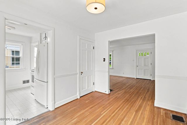 4031 Springhill Rd, Louisville, KY 40207