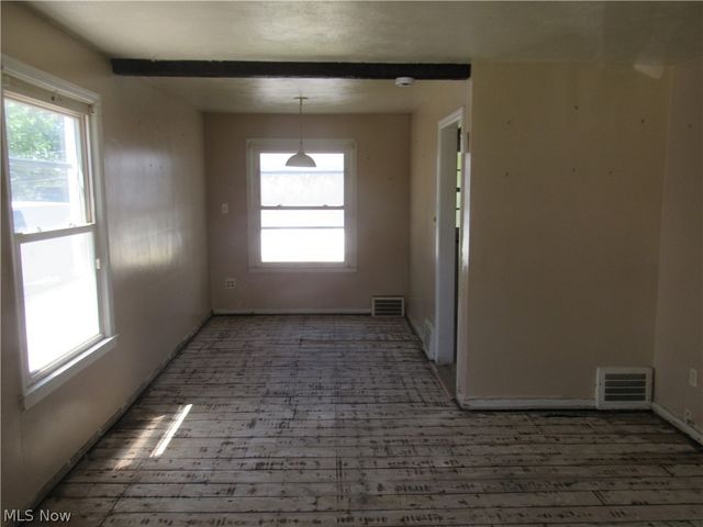 22131 S Lakeshore Drive, Euclid, OH 44123