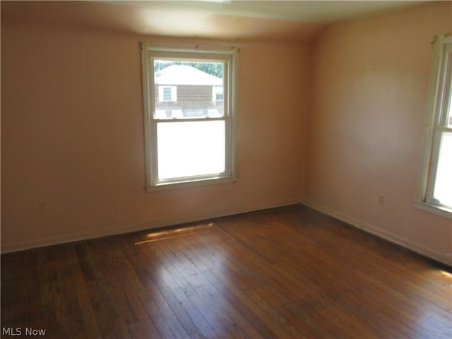 22131 S Lakeshore Drive, Euclid, OH 44123
