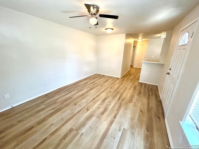 324 Pinto St, San Antonio, TX 78207