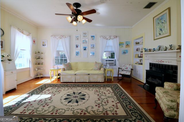 202 Hobby Avenue, Sylvania, GA 30467