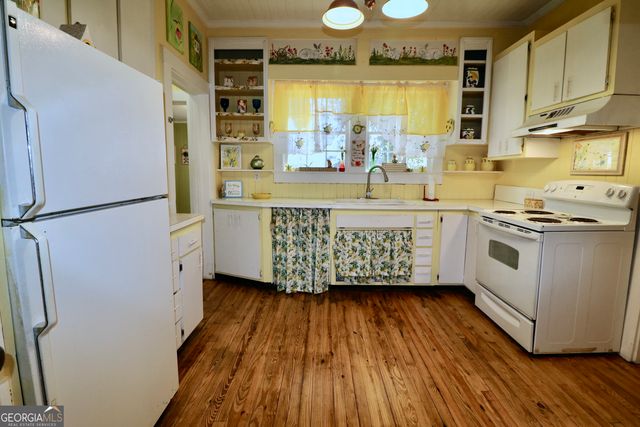 202 Hobby Avenue, Sylvania, GA 30467