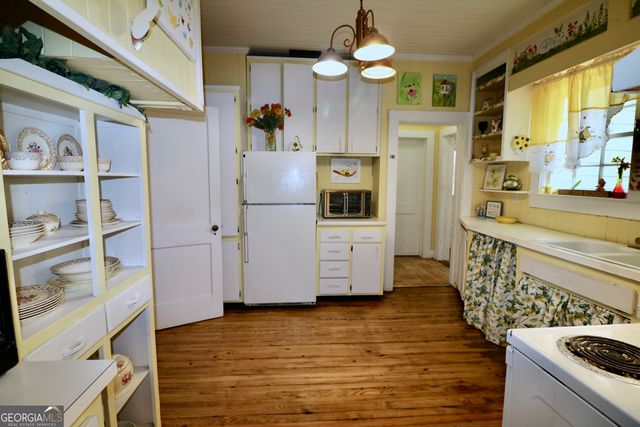 202 Hobby Avenue, Sylvania, GA 30467