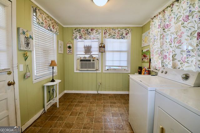 202 Hobby Avenue, Sylvania, GA 30467