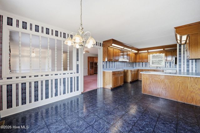 132 Jesse T Bryan Road, Kinston, NC 28504