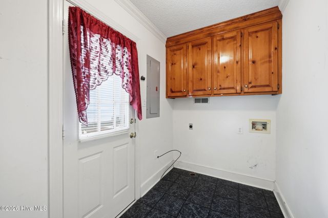 132 Jesse T Bryan Road, Kinston, NC 28504