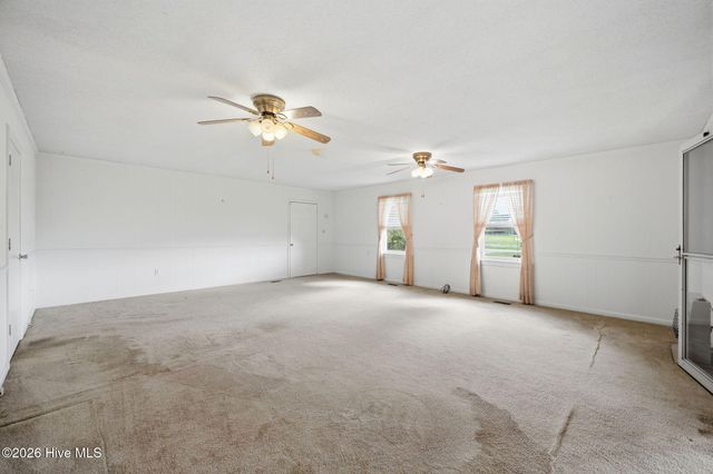 132 Jesse T Bryan Road, Kinston, NC 28504