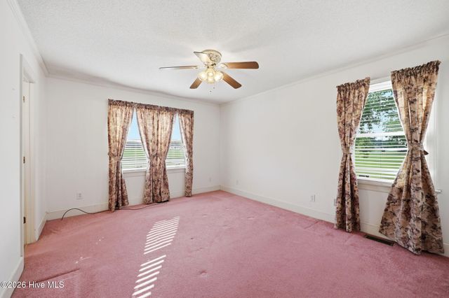 132 Jesse T Bryan Road, Kinston, NC 28504