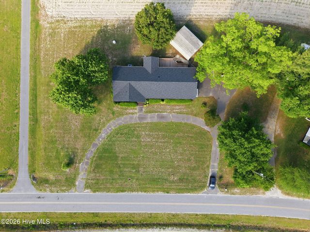 132 Jesse T Bryan Road, Kinston, NC 28504