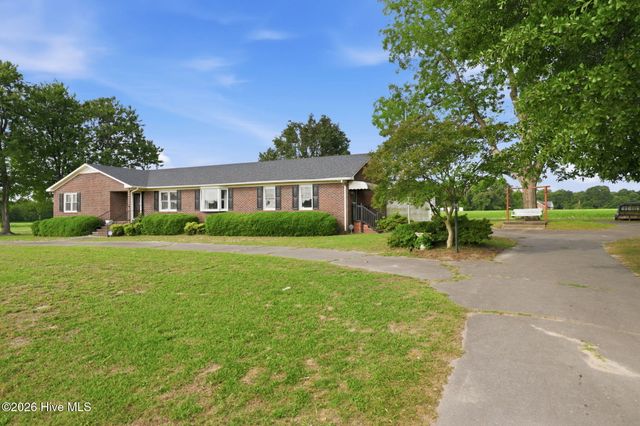 132 Jesse T Bryan Road, Kinston, NC 28504