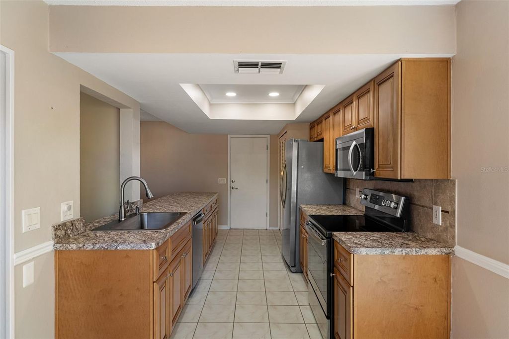 Image 18 of property listing at 6282 DARIEN WAY, Spring Hill, FL 34606