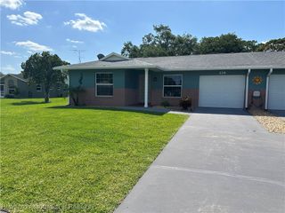 216 Mimosa Court, Sebring, FL 33876