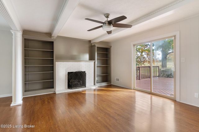 11018 Brechin Rd, Louisville, KY 40243