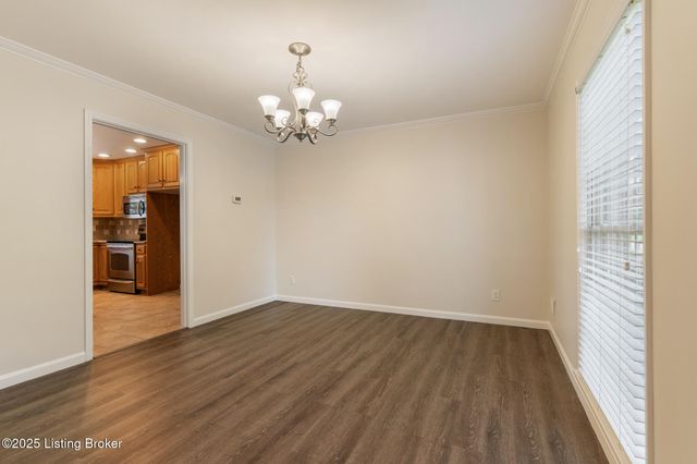 11018 Brechin Rd, Louisville, KY 40243