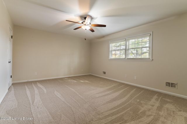 11018 Brechin Rd, Louisville, KY 40243