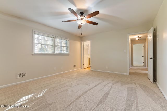 11018 Brechin Rd, Louisville, KY 40243